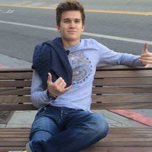 Meet your Posher, Anton